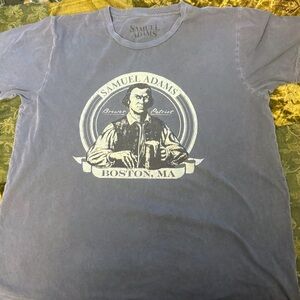 Gray Short Sleeve Tee with Vintage Graphic
